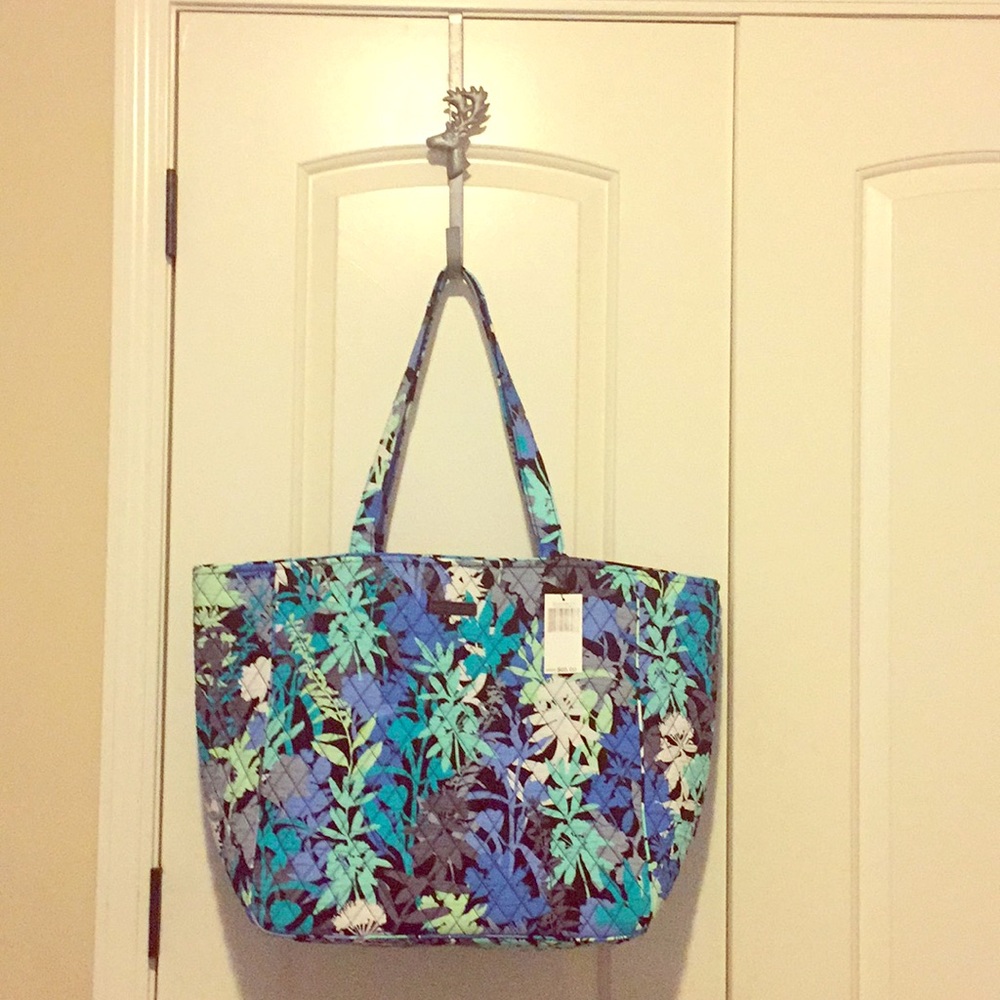 💙NWT Vera Bradley Tote💙